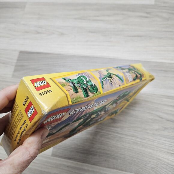 Lego Creator Mighty Dinosaurs 31058 - Picture 3 of 5